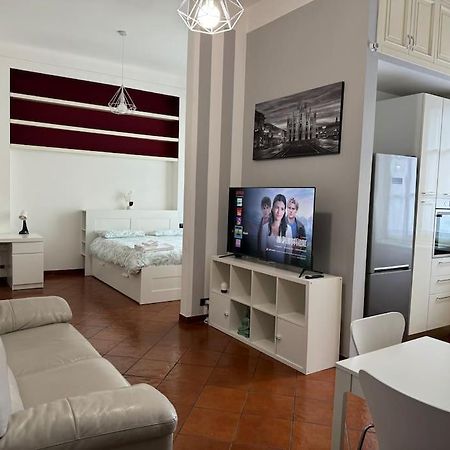 Ponthouse: Navigli, Iulm, Romolo Apartment Милано Екстериор снимка