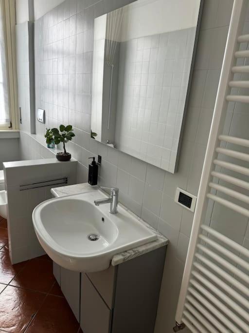 Ponthouse: Navigli, Iulm, Romolo Apartment Милано Екстериор снимка